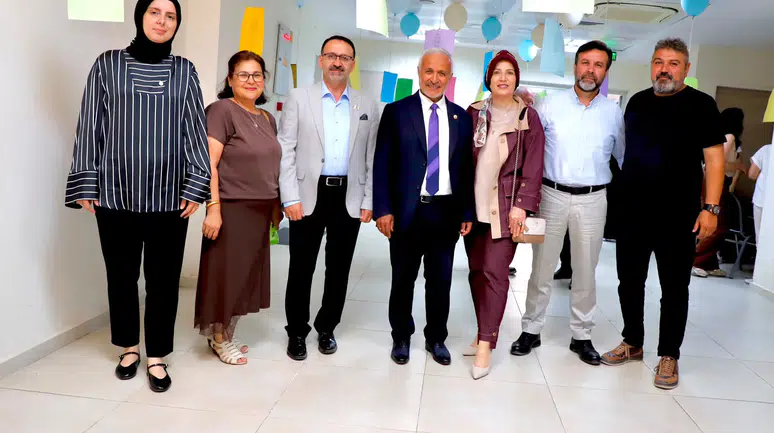 Salihli’de Şiir ve Türkü Gecesi düzenlendi
