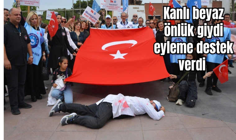 Türk Eğitim Sen’den öğretmene şiddete tepki eylemi  Kanlı beyaz önlük giydi eyleme destek verdi 