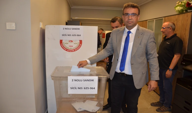 Manisa Muhasebeciler Odası’nda yeni başkan Mustafa Üye