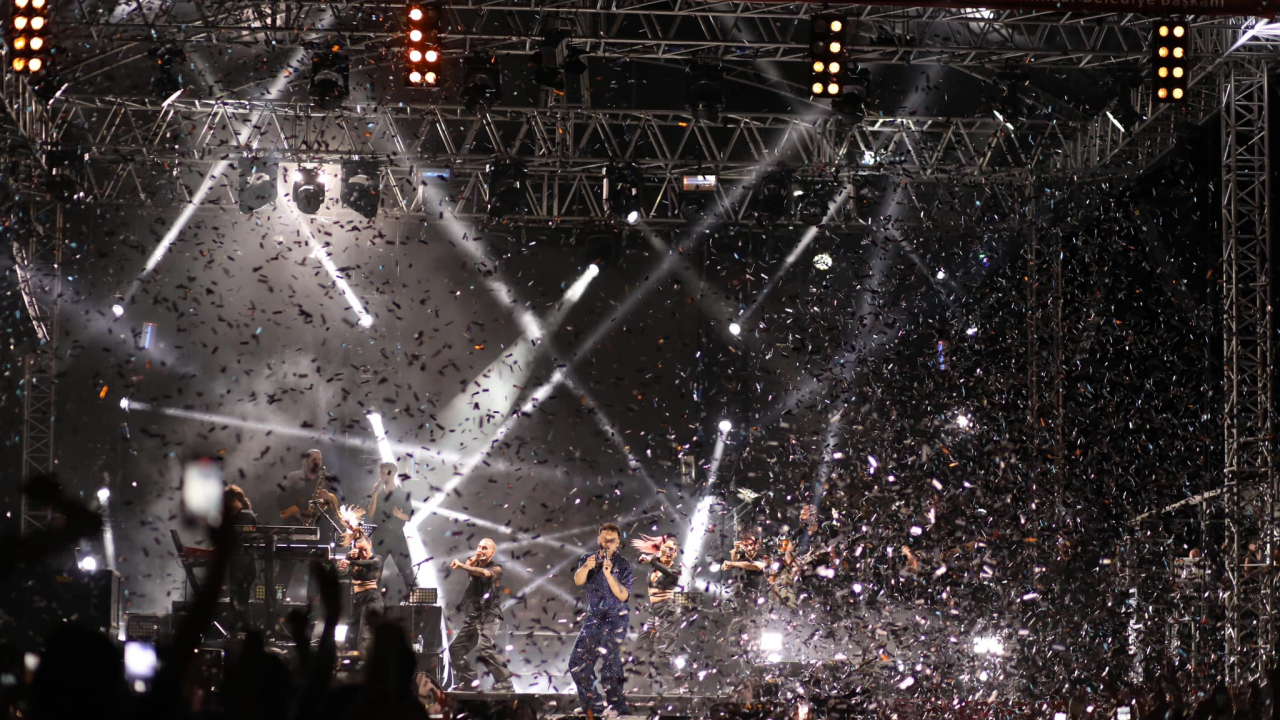 Çağlak Festivali  “Edis” konseri ile taçlandı