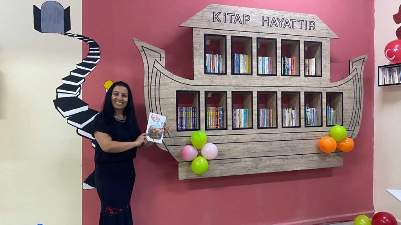 'Kitap Kumbaram' Projesi ile okullara 14 kütüphane kazandırdı