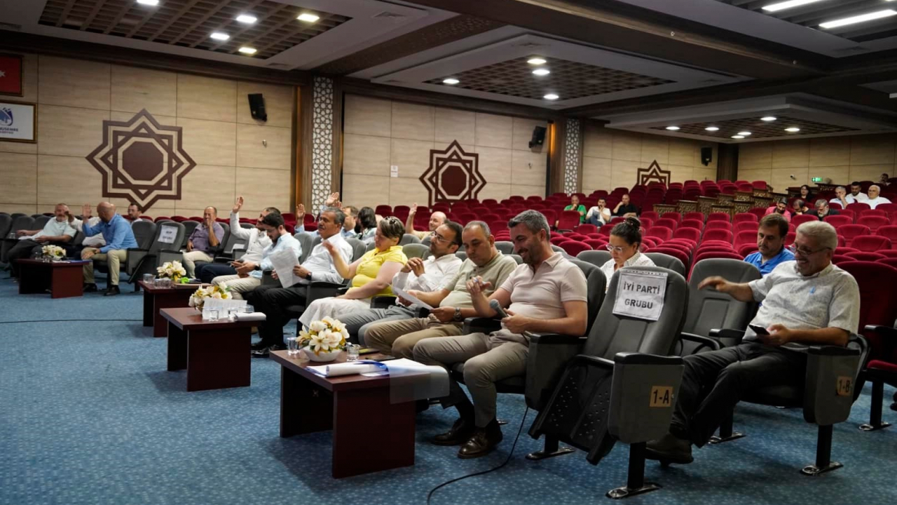 Yunusemre Belediye Meclis toplantısı gerçekleştirildi
