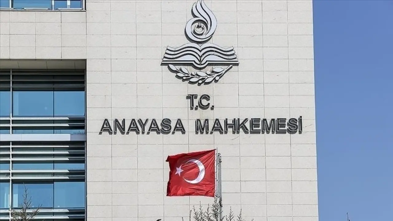 AYM'den işten çıkartılan işçi için şok karar... 4