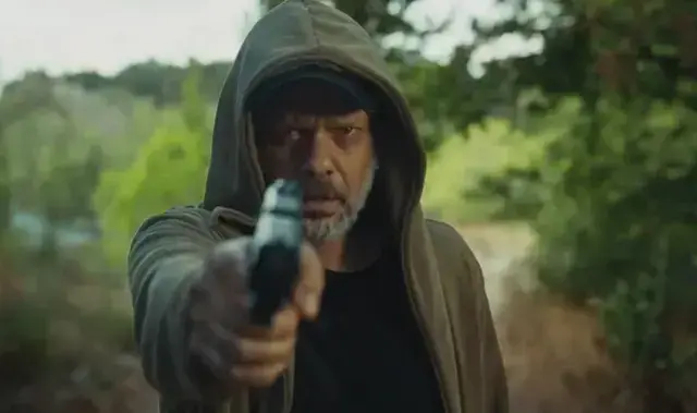 Arka Sokaklar'da büyük sürpriz: Efsane isim geri dönüp Hüsnü'yü vurdu