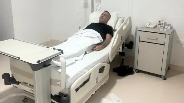 Haluk Levent sahne sonrası rahatsızlandı, apar topar hastaneye kaldırıldı