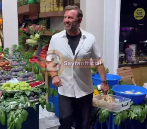 Manav alışverişine çıkan Okan Buruk: İyiyiz, her şey yolunda