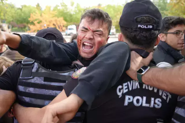 Gaziantep'te terör tatbikatında kendini rolüne kaptıranları ekipler güçlükle sakinleştirdi