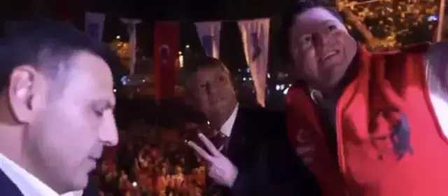 Özgür Özel'in el işaretine Dilek İmamoğlu müdahale etti