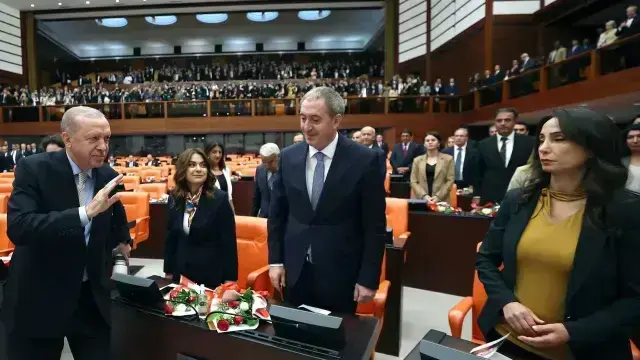 Yıllar sonra yan yana geldiler! İşte TBMM'deki ses getiren fotoğrafın perde arkası