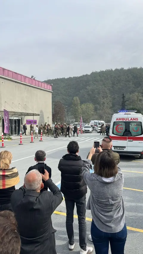 beIN Sports'un televizyon binasına gelen şüpheli paniğe neden oldu: Üzerindeki silah oyuncak çıktı