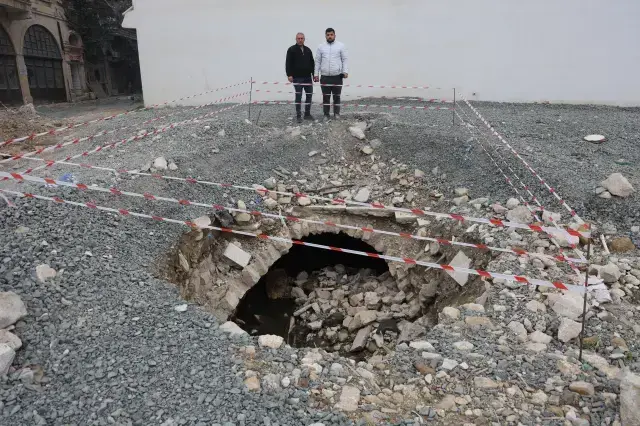 Depremle ortaya çıktı! Yıllarca haberleri olmadan üstünde yaşamışlar