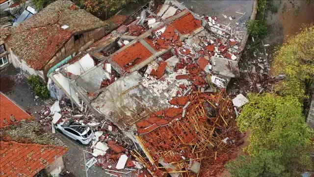 Balıkesir beşik gibi! Sındırgı sabah karşı 3 depremle sarsıldı