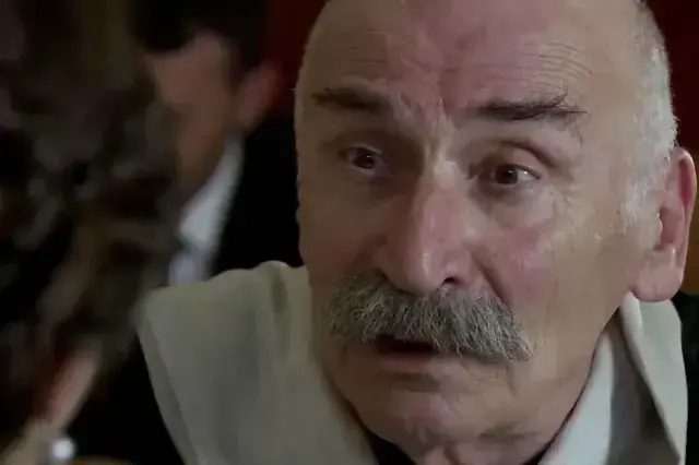 Cansu Dere, Tuncel Kurtiz'le son görüşmesini ilk kez anlattı