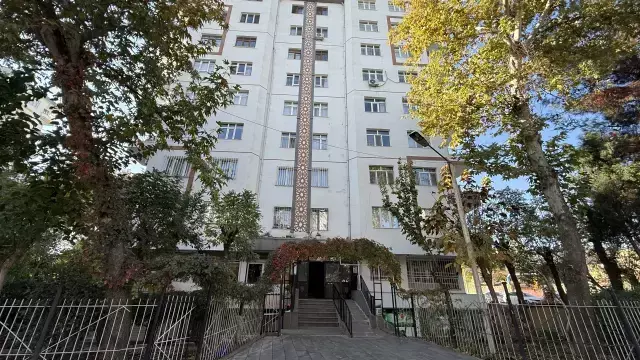 Daha 18 yaşında! Annesi ve ağabeyini yataklarında öldürdü, babasına not bırakmış