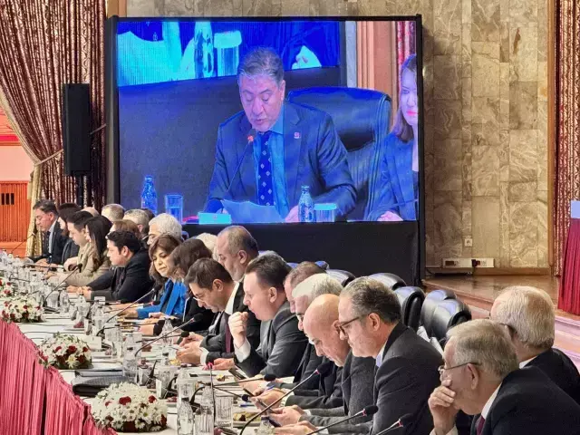 CHP, İmralı'ya gitmeme kararı aldı