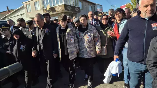 Türkiye şehitlerini uğurluyor! Devlet erkanı Ankara'daki törende