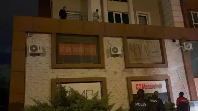 Pencereden çarşafla inerken gören hırsız sandı, gerçek çok başka çıktı