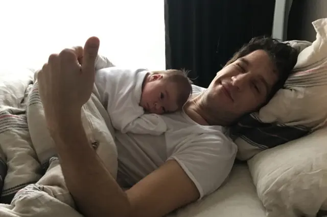 Uraz Kaygılaroğlu'ndan kızı Ada'nın 10'uncu yaşına duygusal kutlama