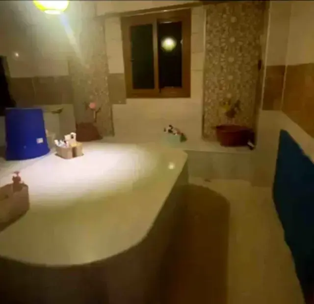 Hatay'da Fuhuş Operasyonu: 9 Yabancı Kadın Gizli Bölmede Yakalandı