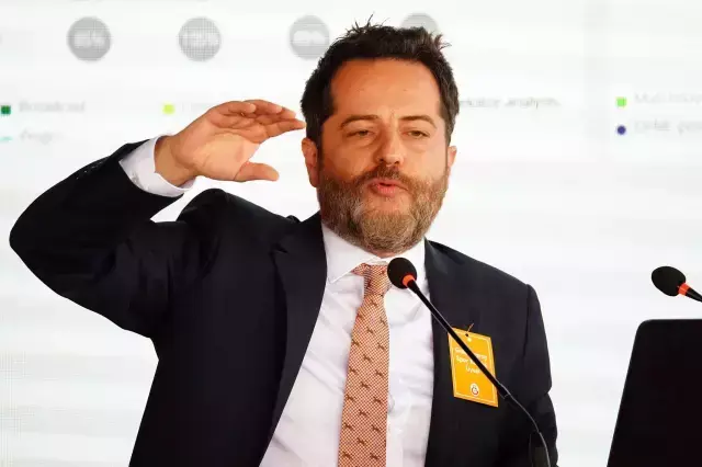 Futbolda bahis soruşturması! Erden Timur dahil 29 şüpheli hakkında gözaltı kararı