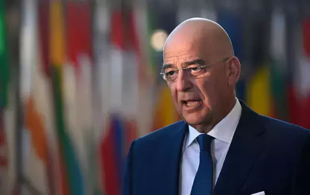 Yunan Savunma Bakanı Dendias