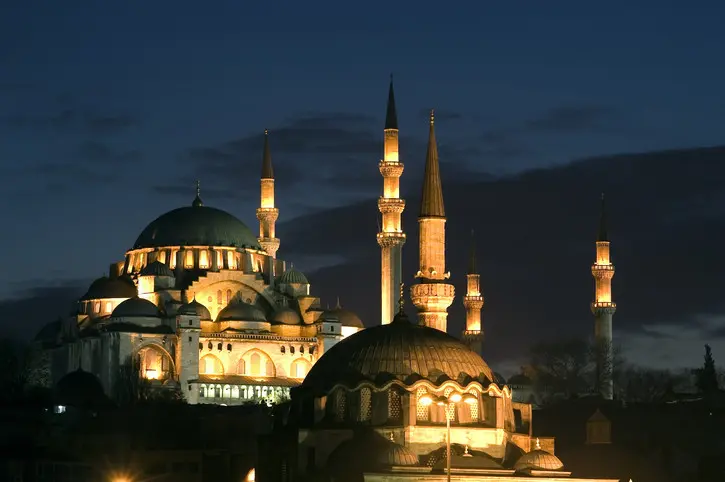 REGAİP KANDİLİ PERŞEMBE GECESİ İDRAK EDİLİYOR REGAİP KANDİLİ PERŞEMBE GECESİ İDRAK EDİLİYOR