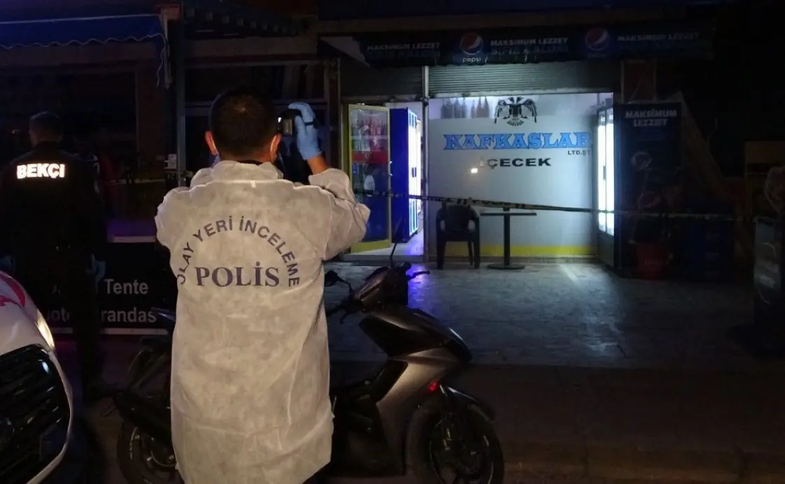 Antalya’da markette cinayet: 2 ölü