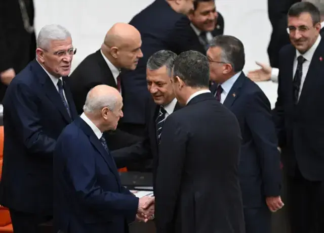 İmralı gerginliği sonrası TBMM'de dikkat çeken görüntü