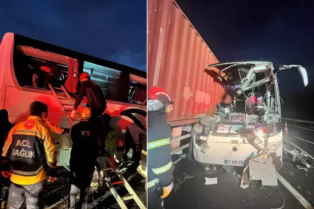 Osmaniye'de yolcu otobüsü, TIR'a arkadan çarptı: 6 ölü, 11 yaralı