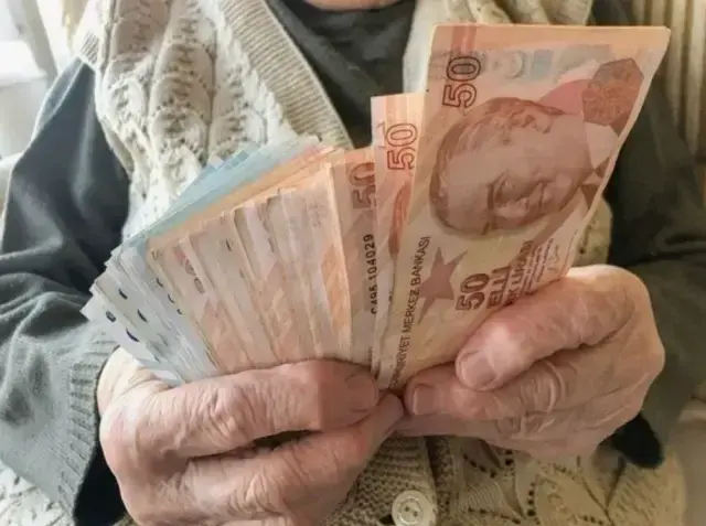 En düşük emekli maaşı ne kadar olacak? Rakam büyük oranda netleşti