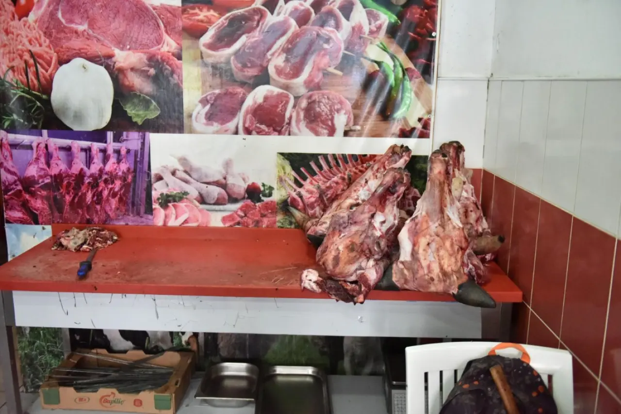Yumurta paketinden hamam böceği yumurtaları çıktı, yapılan denetimden çıkanlar şoke etti