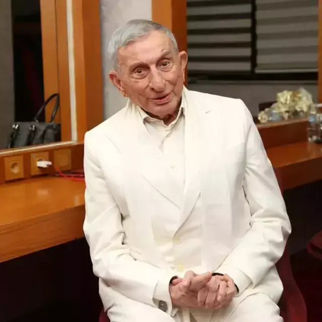 Usta sanatçı Haldun Dormen, 97 yaşında hayatını kaybetti