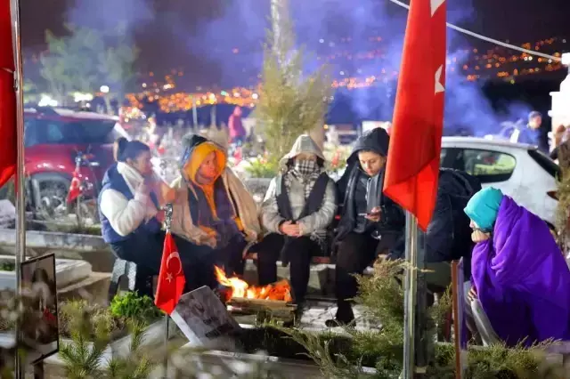 Gece yarısı herkes mezarlığa koştu! 3 yıldır dinmeyen acı