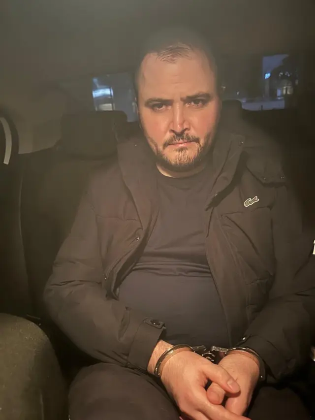 Erdin Özel Erdin Özel