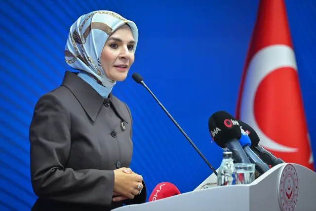 Aile ve Sosyal Hizmetler Bakanı Mahinur Özdemir Göktaş
